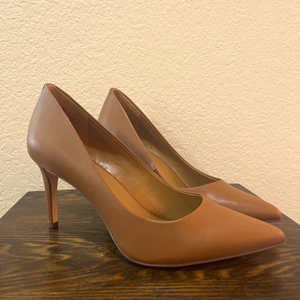 New 14th & Union Brown Heels Woman Size 10